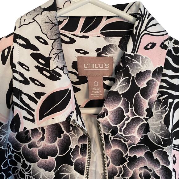Chicos full zip lightweight jacket black white & pink floral print size 0 Small - Picture 2 of 5